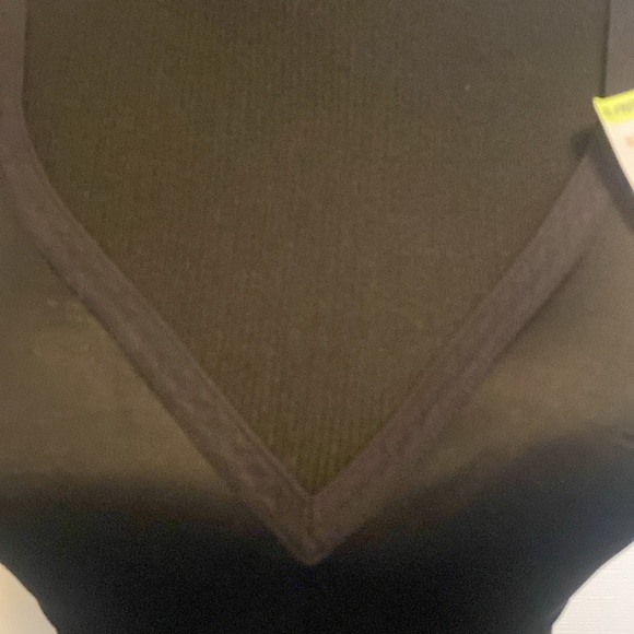 Warner’s Black 36B Bra Invisible Wire Free Won’t Show Under Tees NWT - Picture 2 of 12